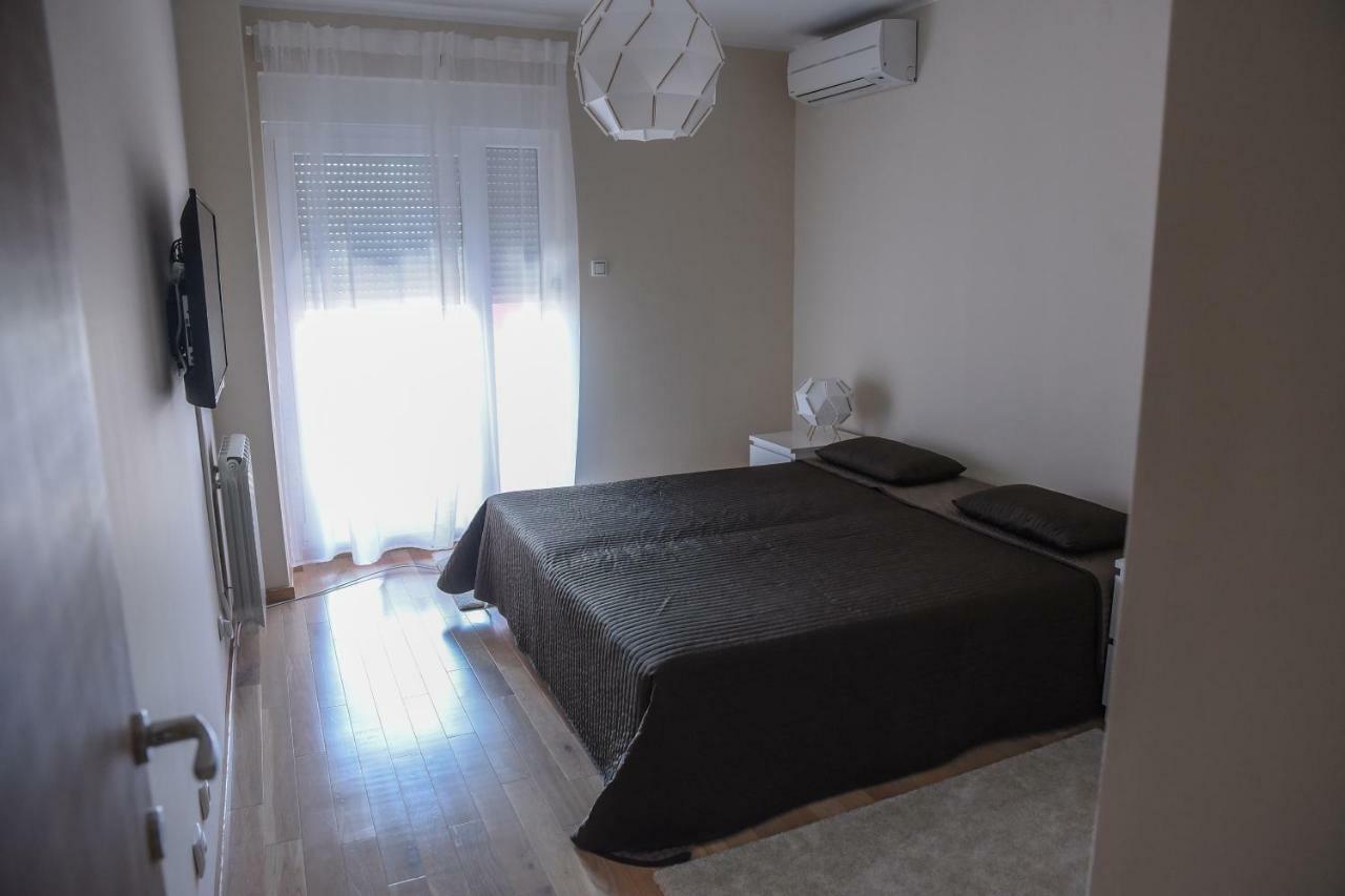 Tamis Kapija Apartment Pančevo Exteriör bild