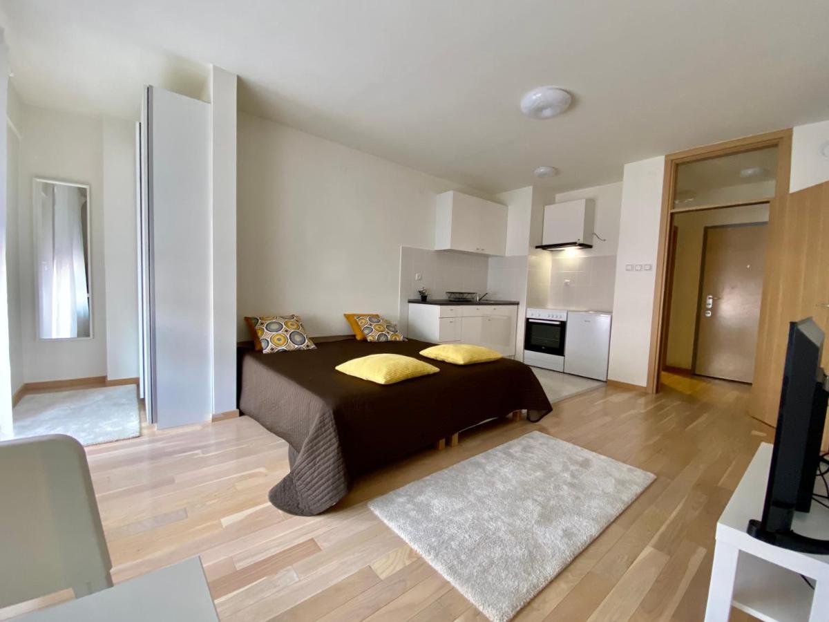 Tamis Kapija Apartment Pančevo Exteriör bild